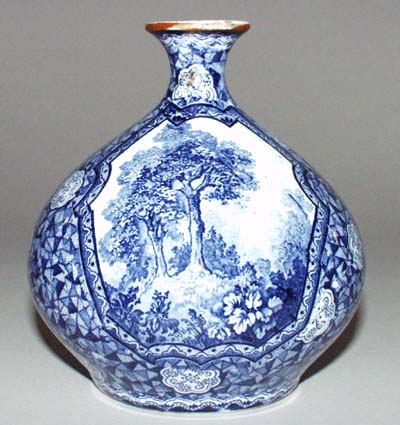 Vase c1900